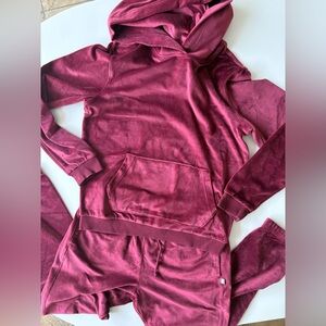 ROOTS BURGUNDY VELOUR 2 PIECE SET